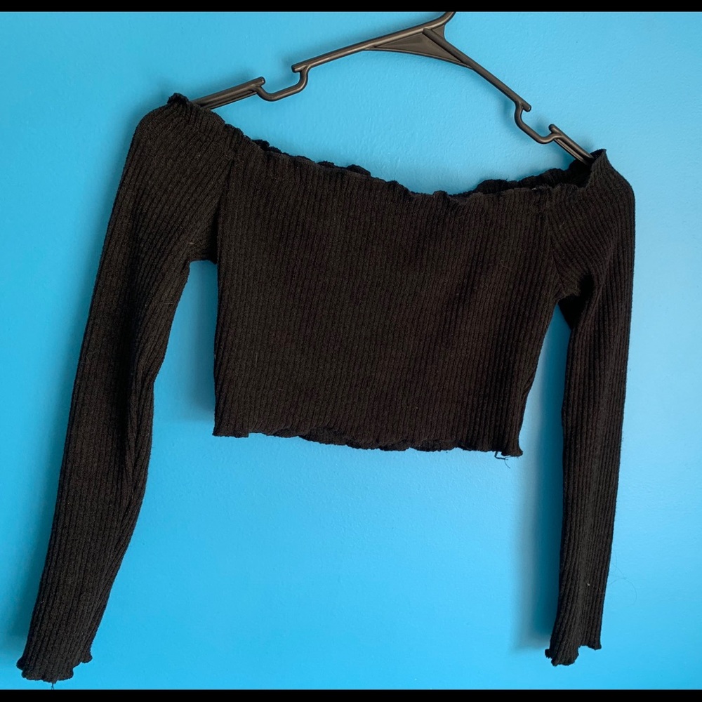 Off-Shoulder Crop Top